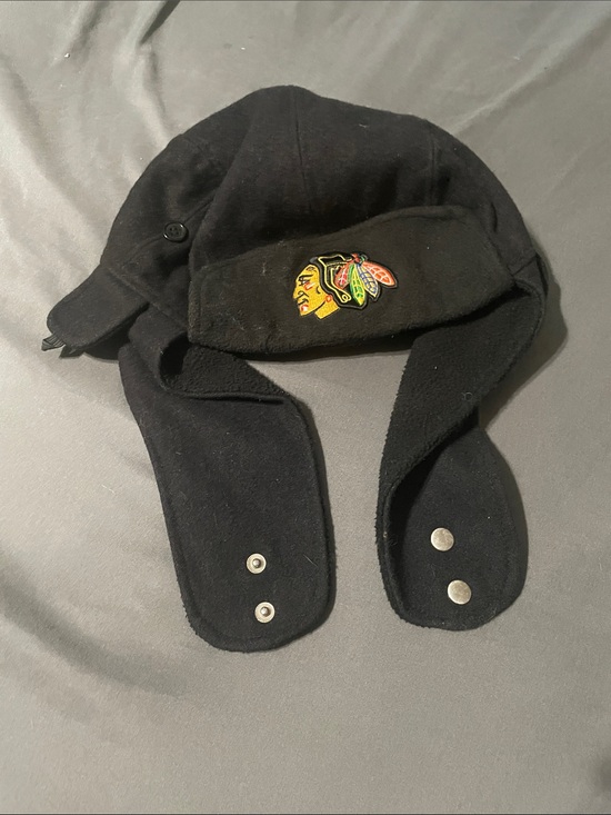 New Era Other - New Era Black Fleece Trapper Hat with Embroidered Chicago Blackhawks Logo